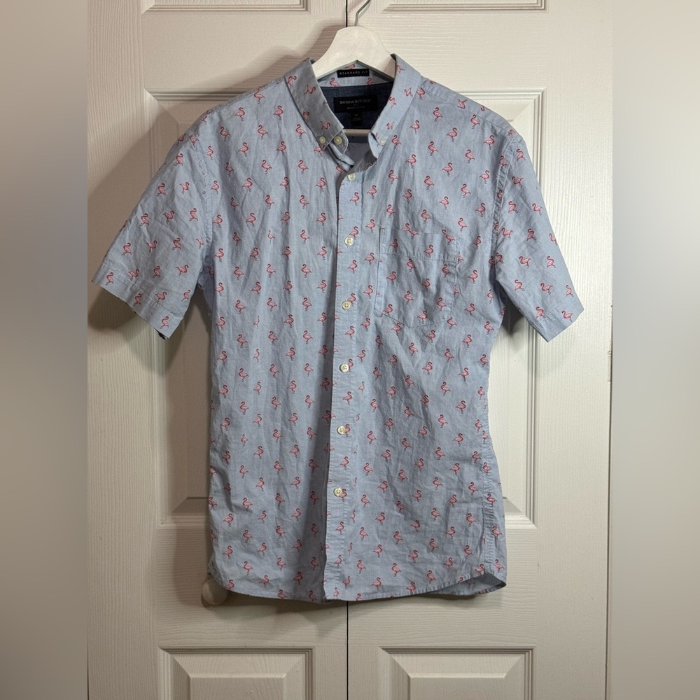 Banana Republic Flamingo Party Print Short Sleeve Cotton Button-Up Shirt
